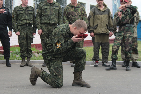 Спецназ ФСИН краповый берет